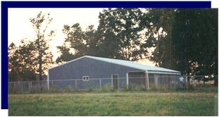 Kennel building